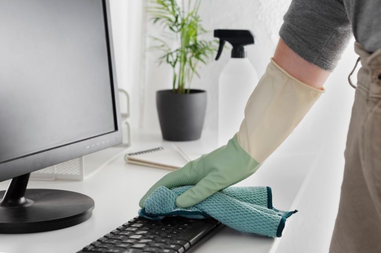 Entretien régulier de bureaux à Nîmes  Société de nettoyage professionnelle